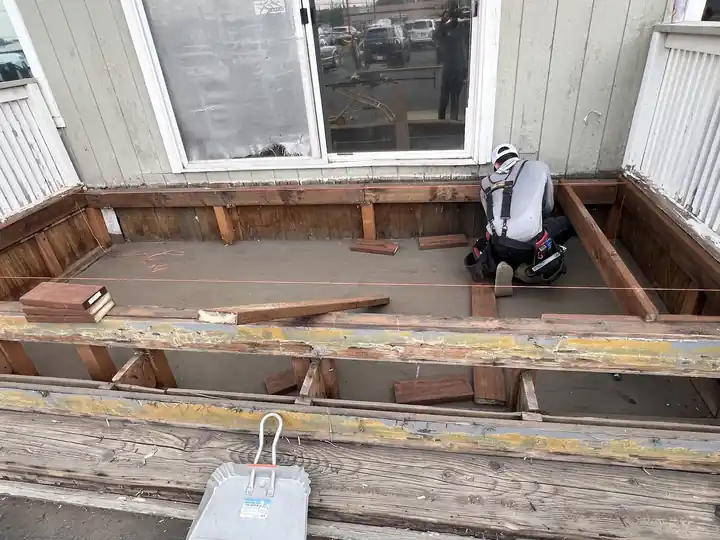 What to Expect When Replacing Flooring in Yakima: A Step-by-Step Guide